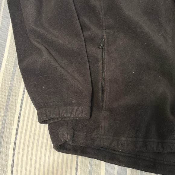 Men’s Columbia Fleece - Picture 5 of 9